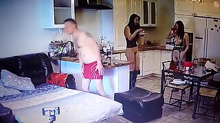 .. unge par gjør amatør pornofilmer hjemme ..